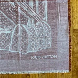 Louis Vuitton Fashion Show Collection Limited Edition Scarf